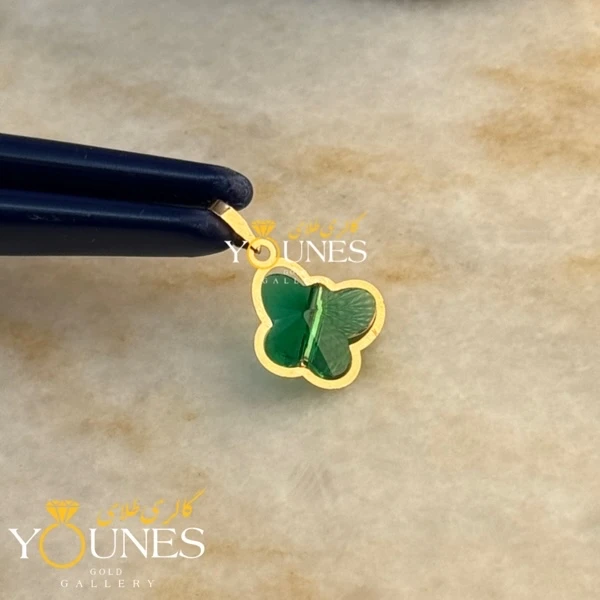 آویز طلا سواروسکی پروانه ای سبز زمردی